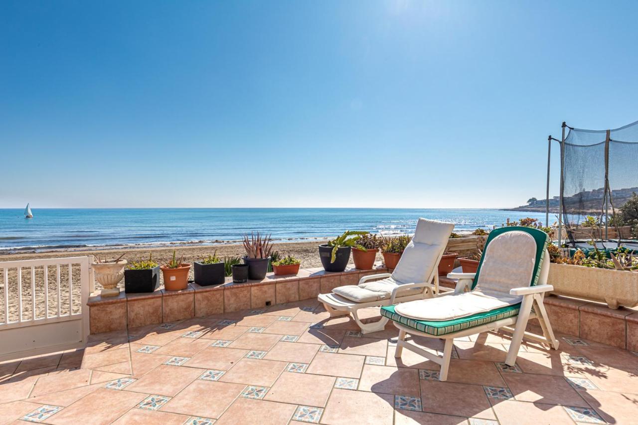 Beachfront Bliss: Apartamento A Pie De Playa Αλικάντε Εξωτερικό φωτογραφία