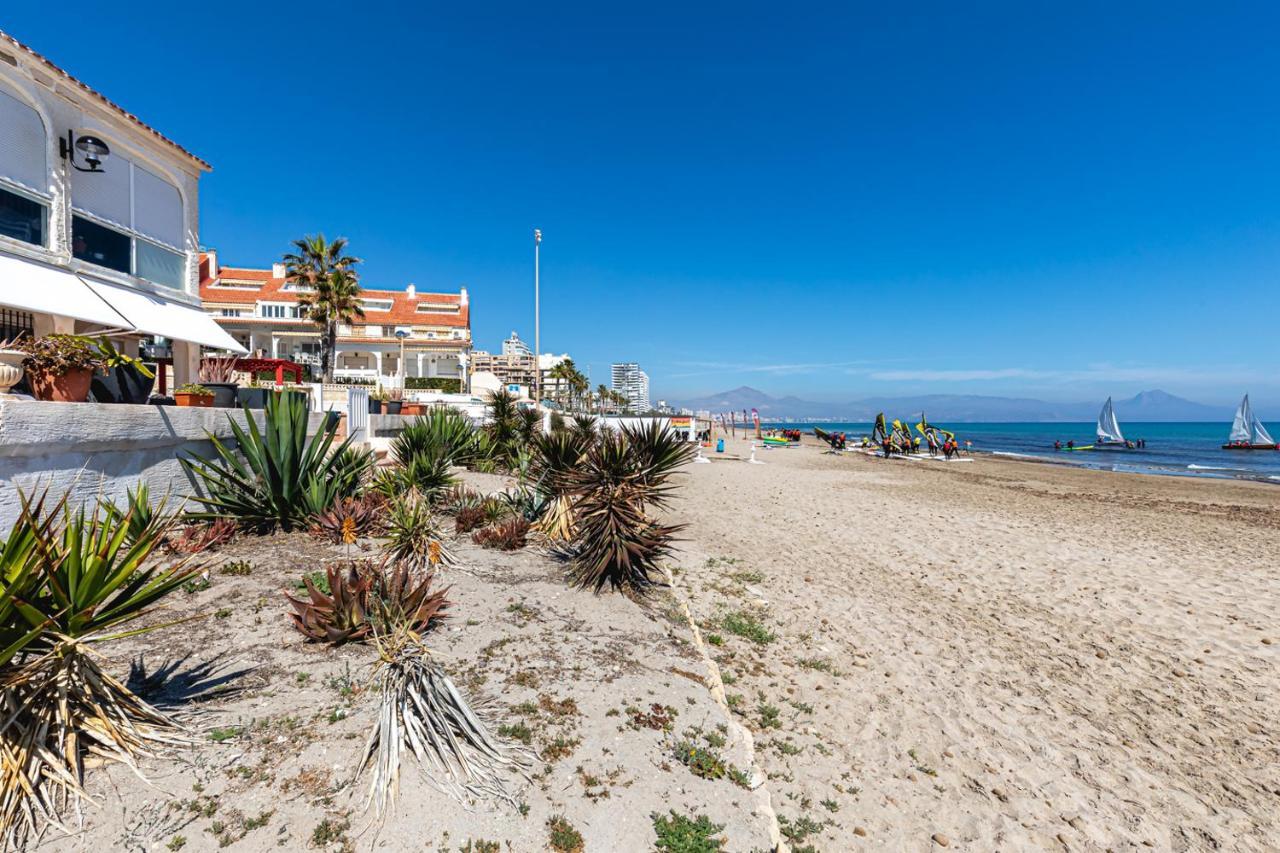 Beachfront Bliss: Apartamento A Pie De Playa Αλικάντε Εξωτερικό φωτογραφία