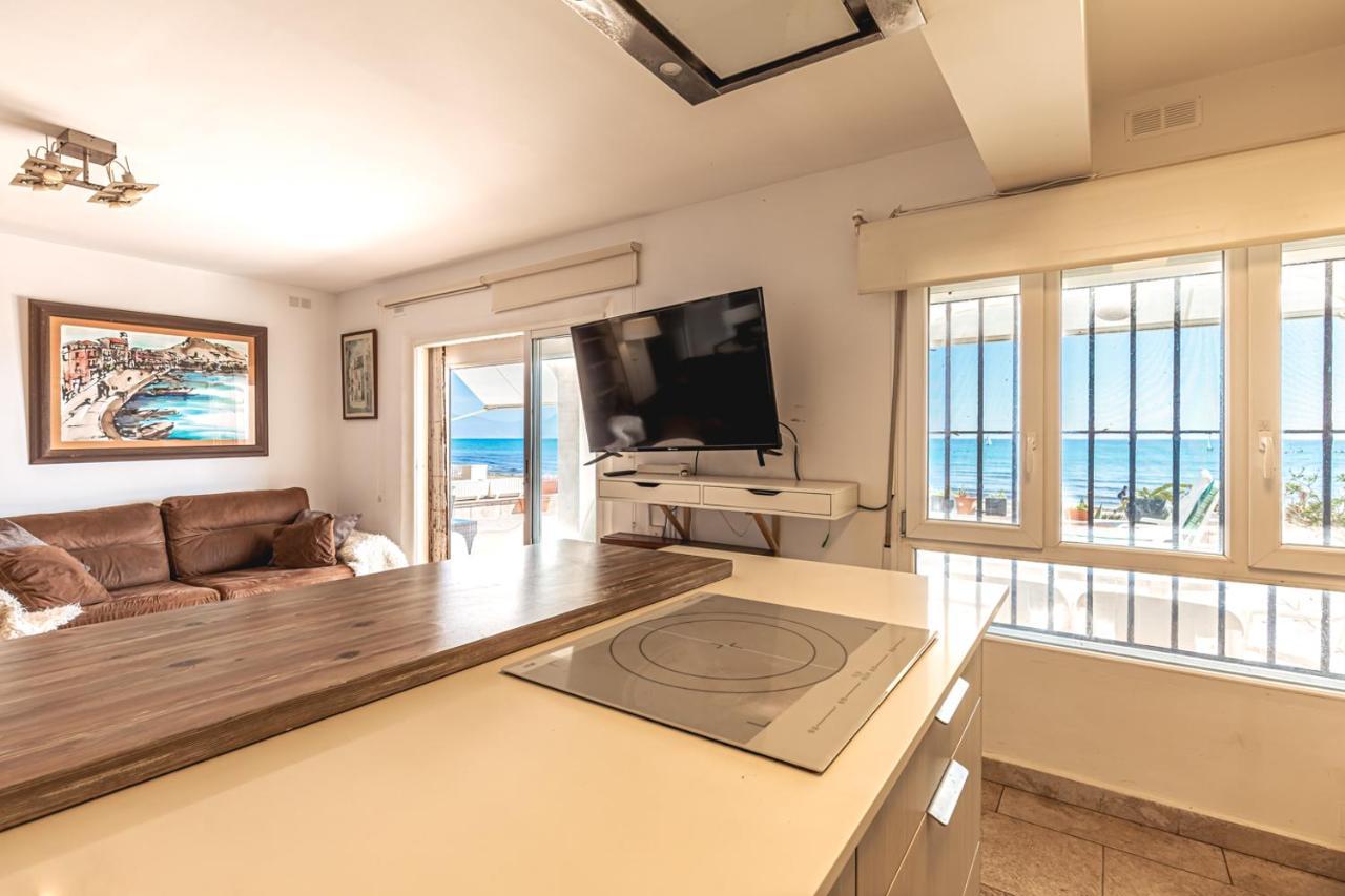 Beachfront Bliss: Apartamento A Pie De Playa Αλικάντε Εξωτερικό φωτογραφία